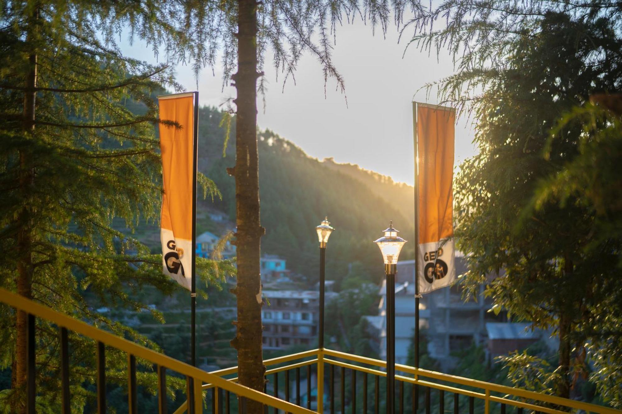 The Hosteller Khajjiar Exterior photo